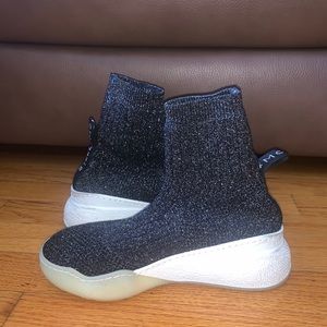 Stella McCarthy shoes